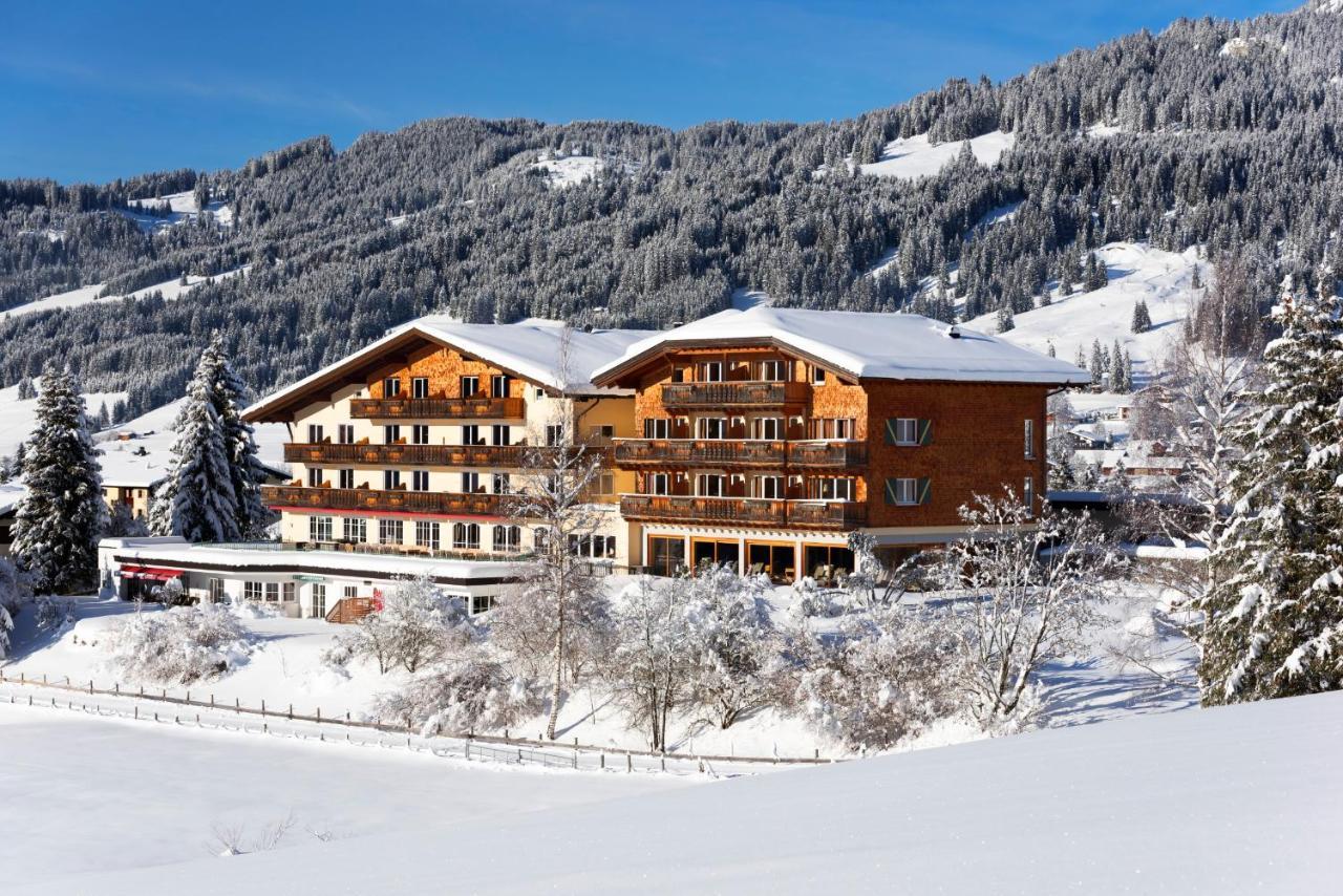 Hotel Hohenfels تانهايم المظهر الخارجي الصورة